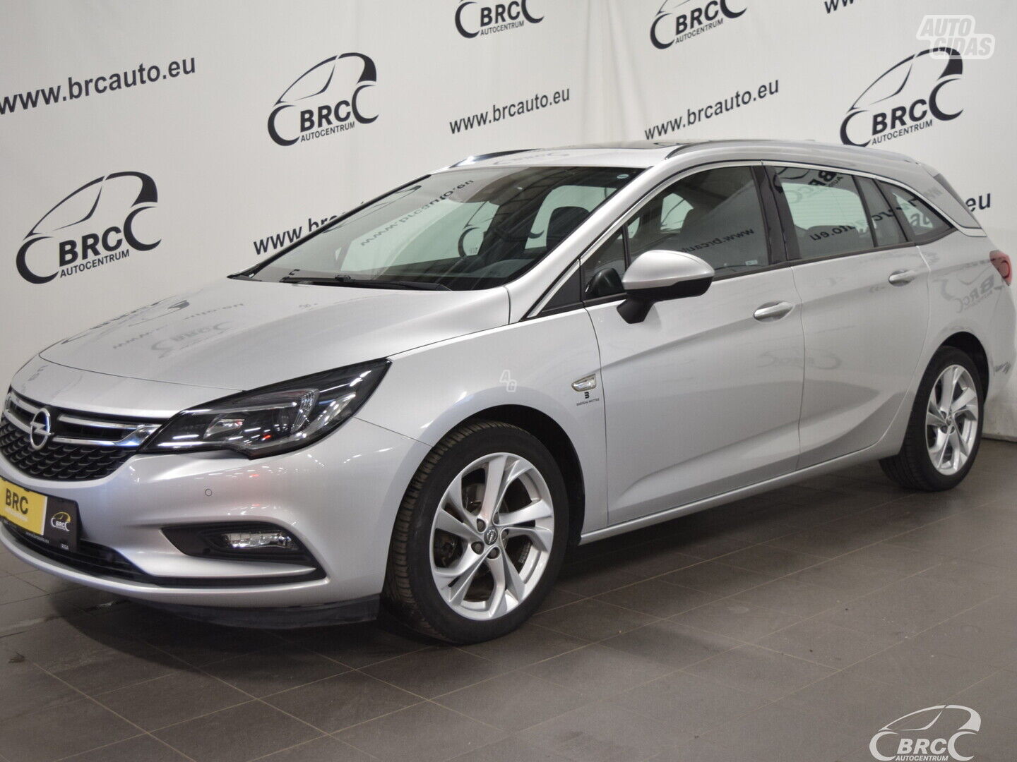 Opel Astra Sports Tourer+ M/T 2017 m