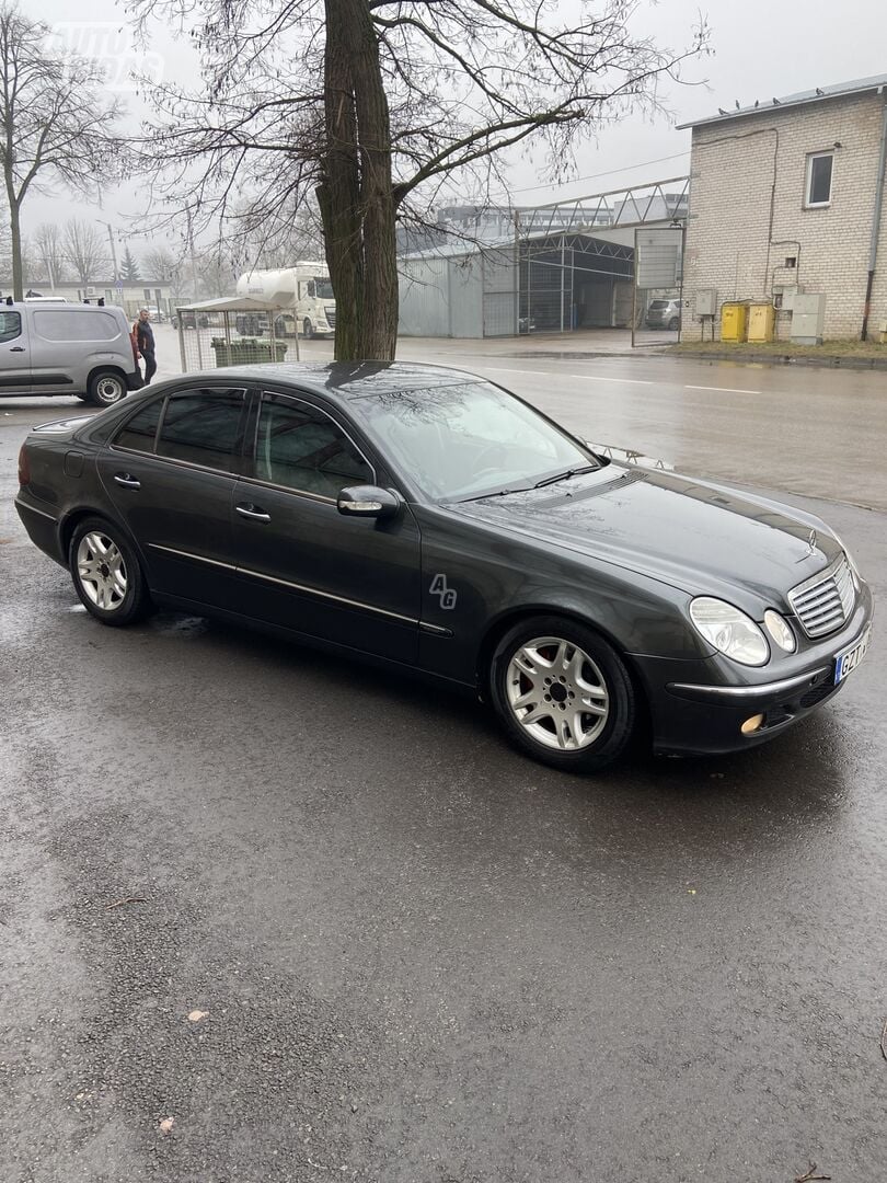 Mercedes-Benz E 270 2003 m Sedanas