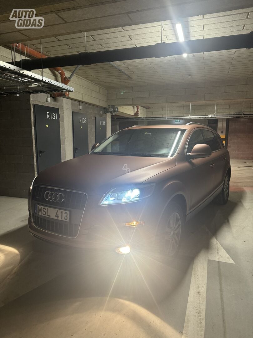 Audi Q7 2008 m Visureigis / Krosoveris