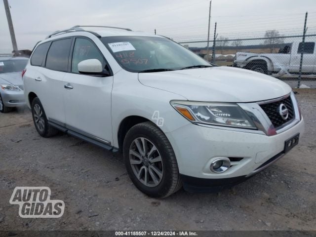 Nissan Pathfinder 2013 y Off-road / Crossover