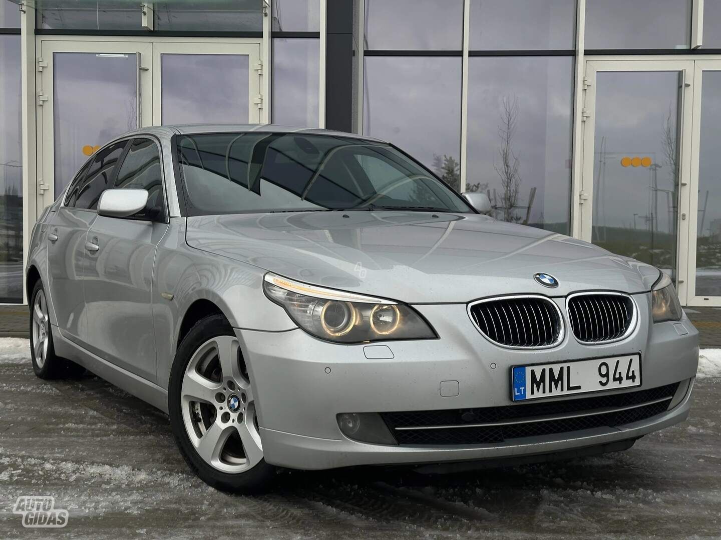 Bmw 530 2008 y Sedan