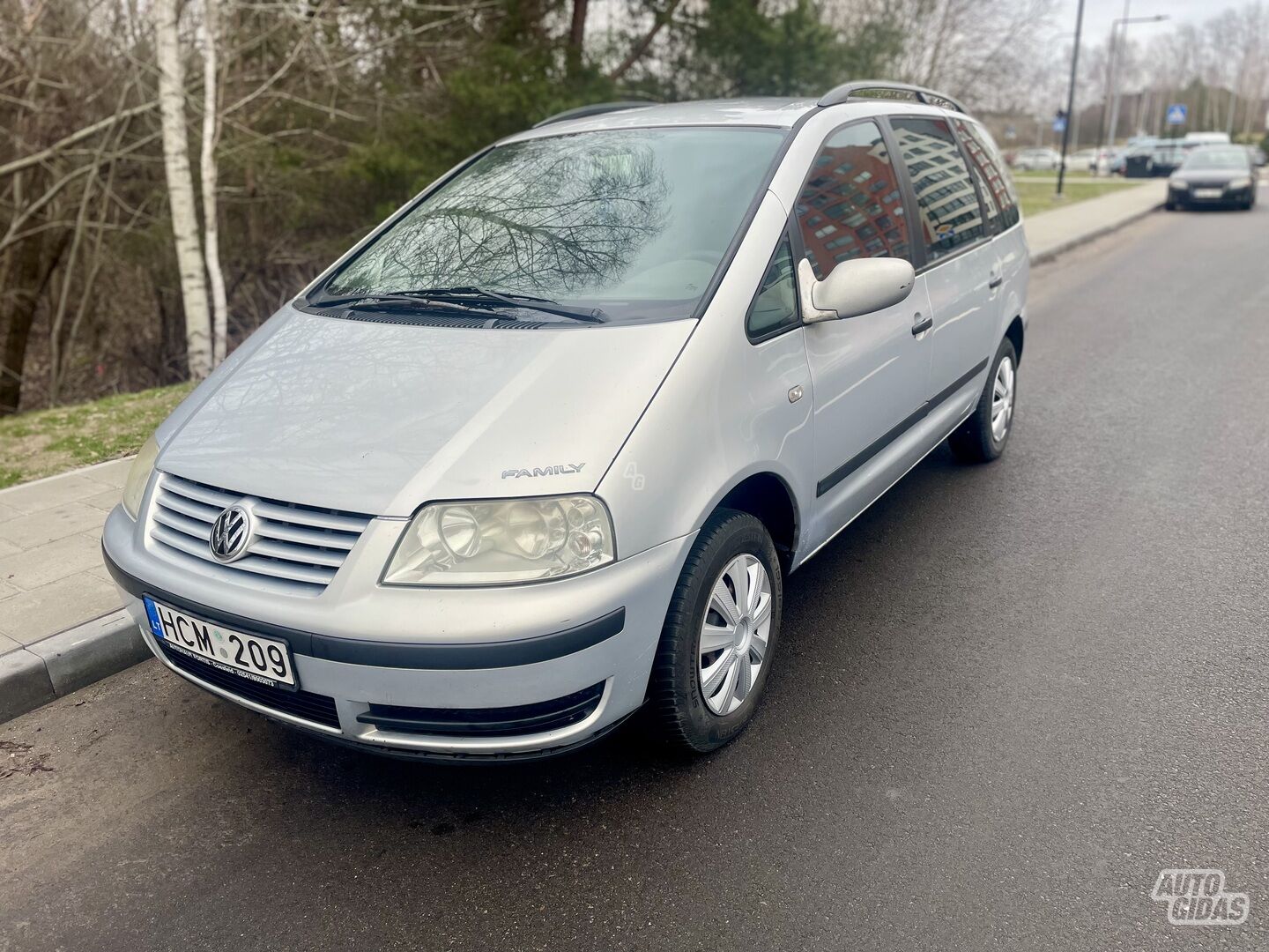 Volkswagen Sharan 2001 г Минивэн