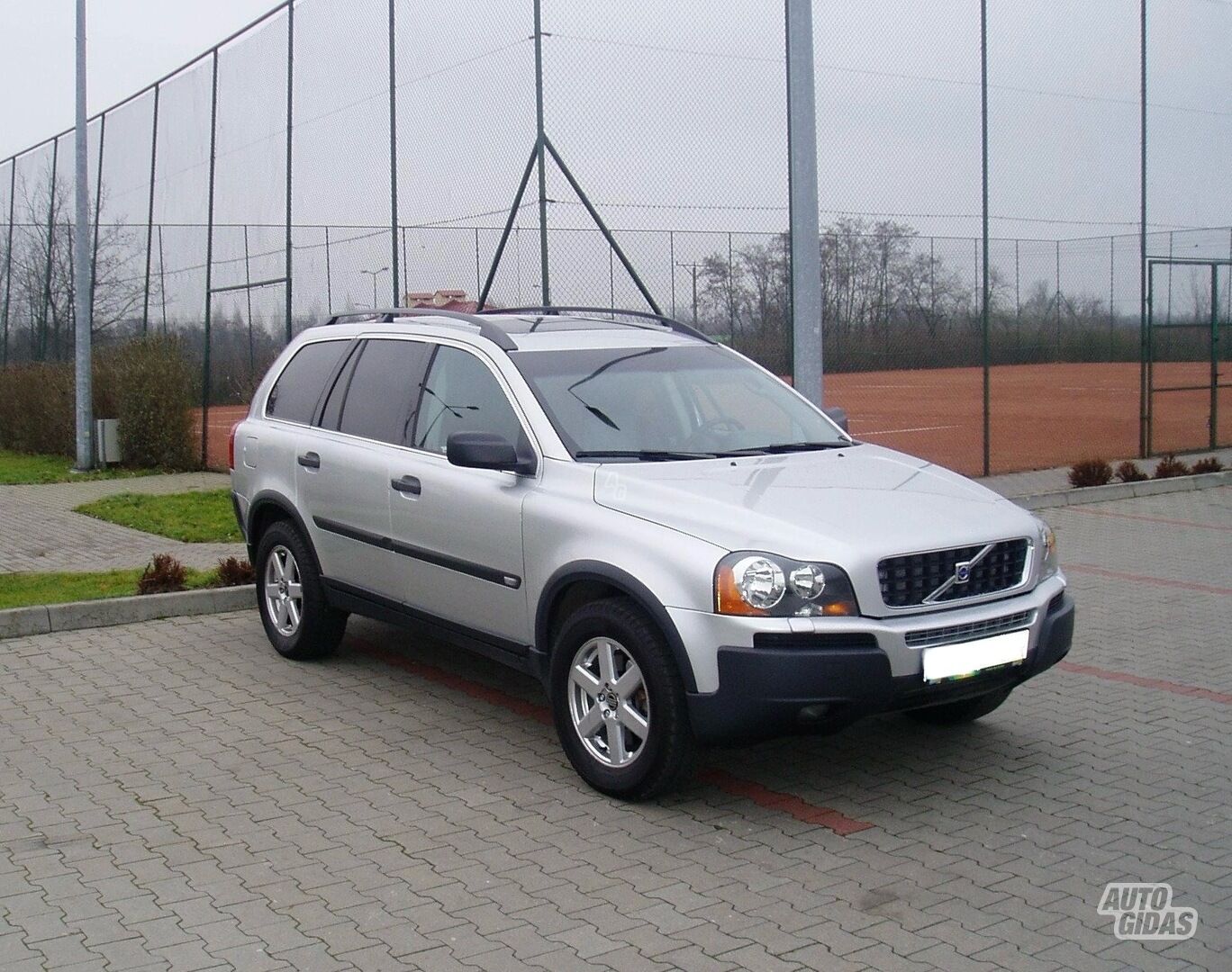 Volvo XC90 2005 y Off-road / Crossover