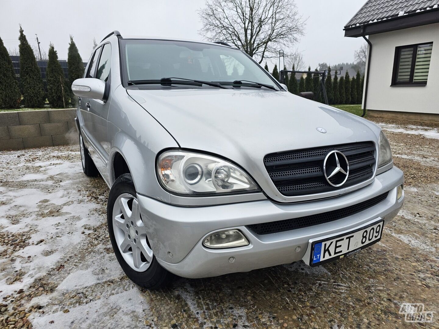 Mercedes-Benz ML 270 2004 y Off-road / Crossover