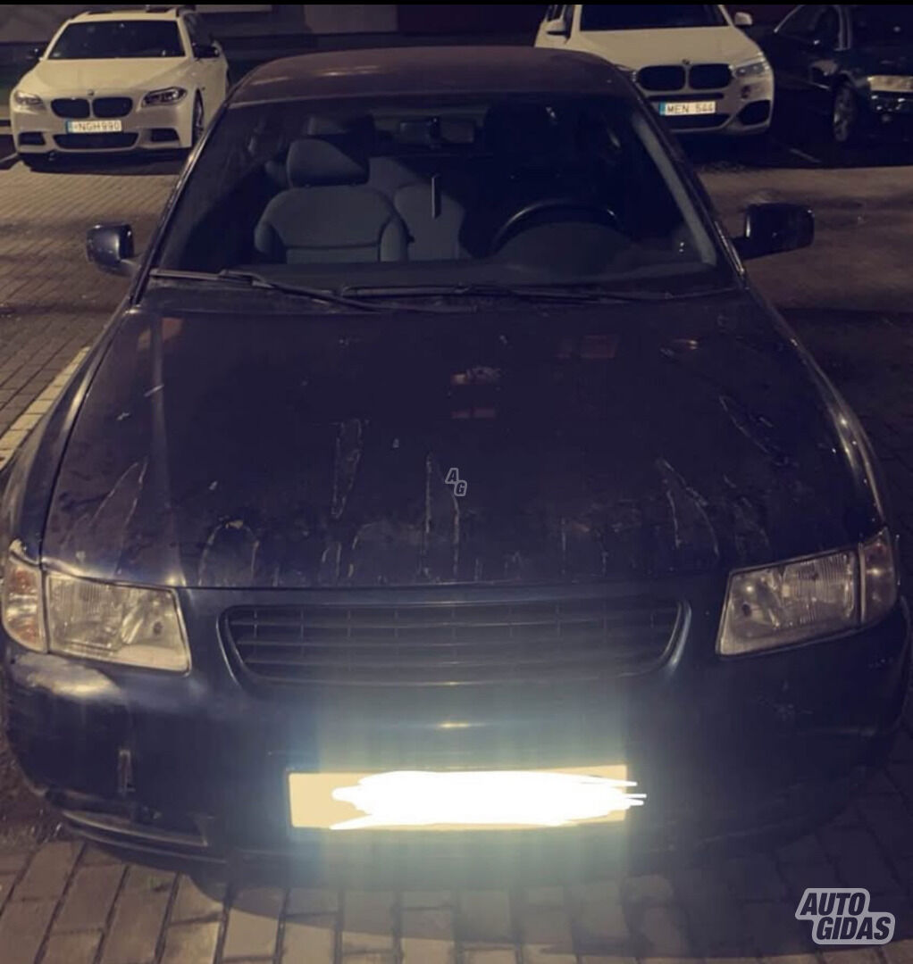 Audi A3 1997 г Хэтчбек