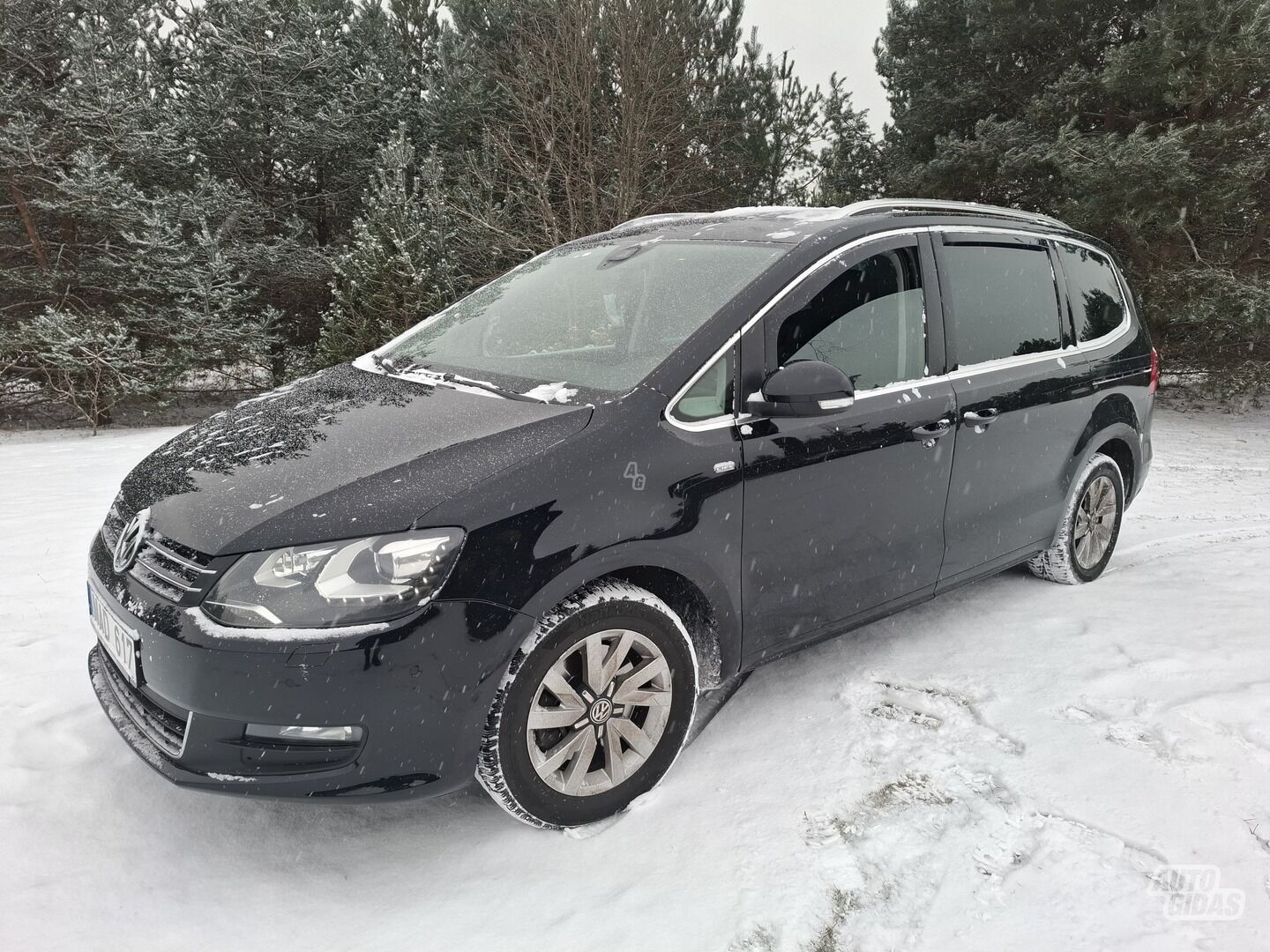 Volkswagen Sharan 2013 y Van