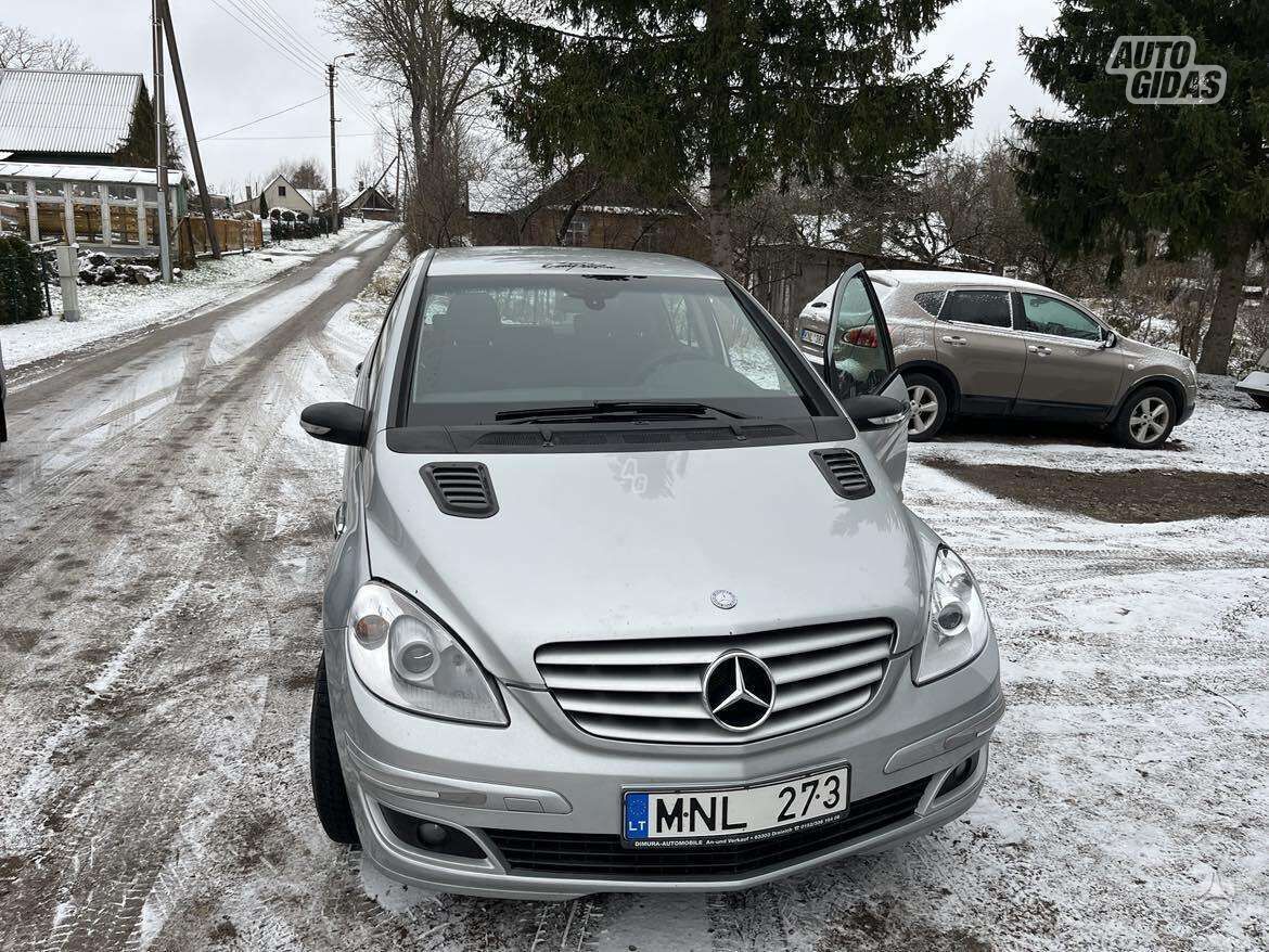 Mercedes-Benz B 200 2005 y Hatchback