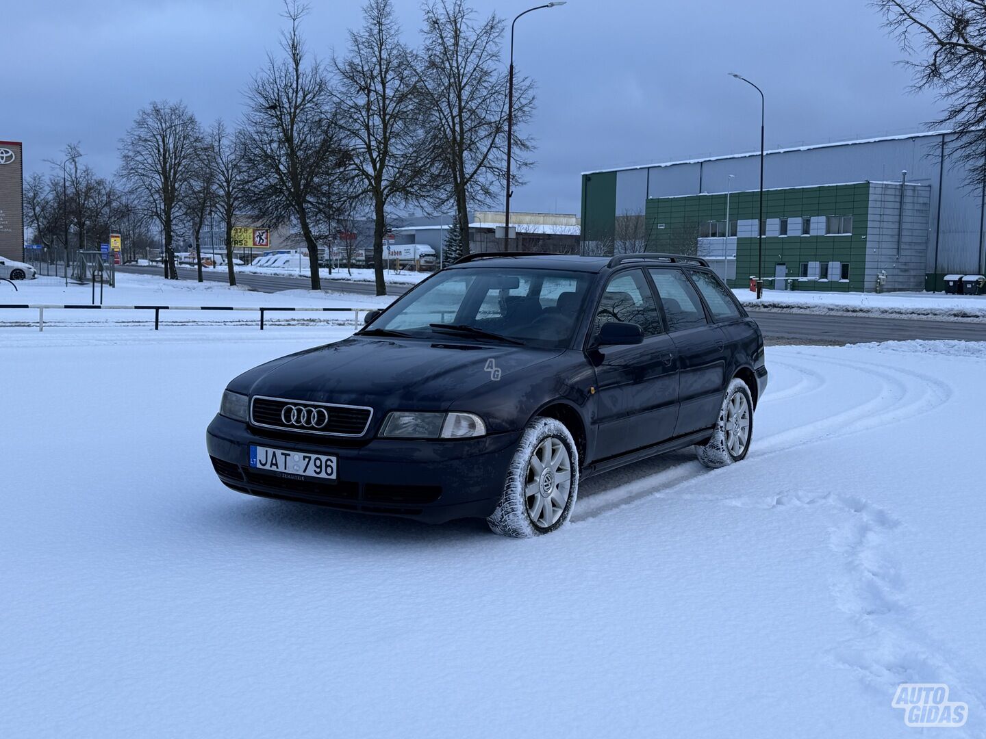 Audi A4 1997 г Универсал