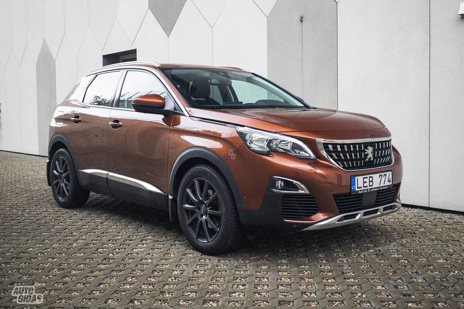 Peugeot 3008 Allure PureTech 2019 y