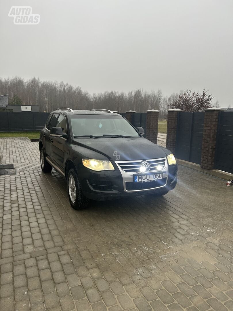 Volkswagen Touareg 2007 г Внедорожник / Кроссовер