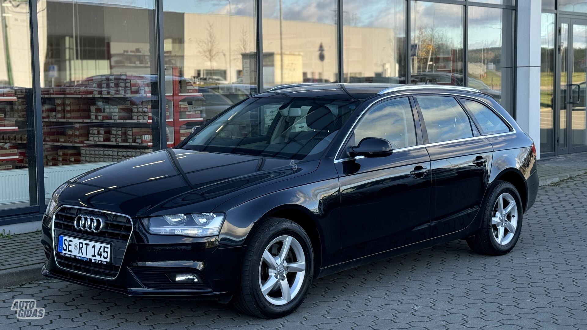 Audi A4 2013 г Универсал