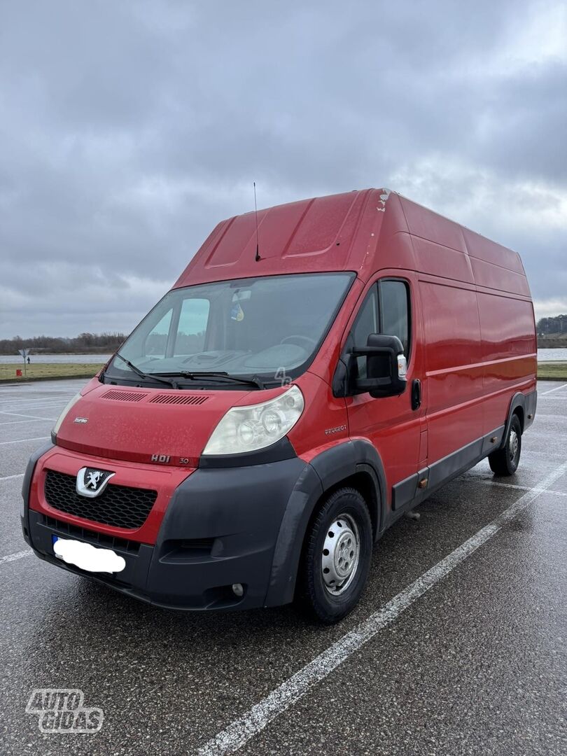 Peugeot Boxer 2009 y Heavy minibus