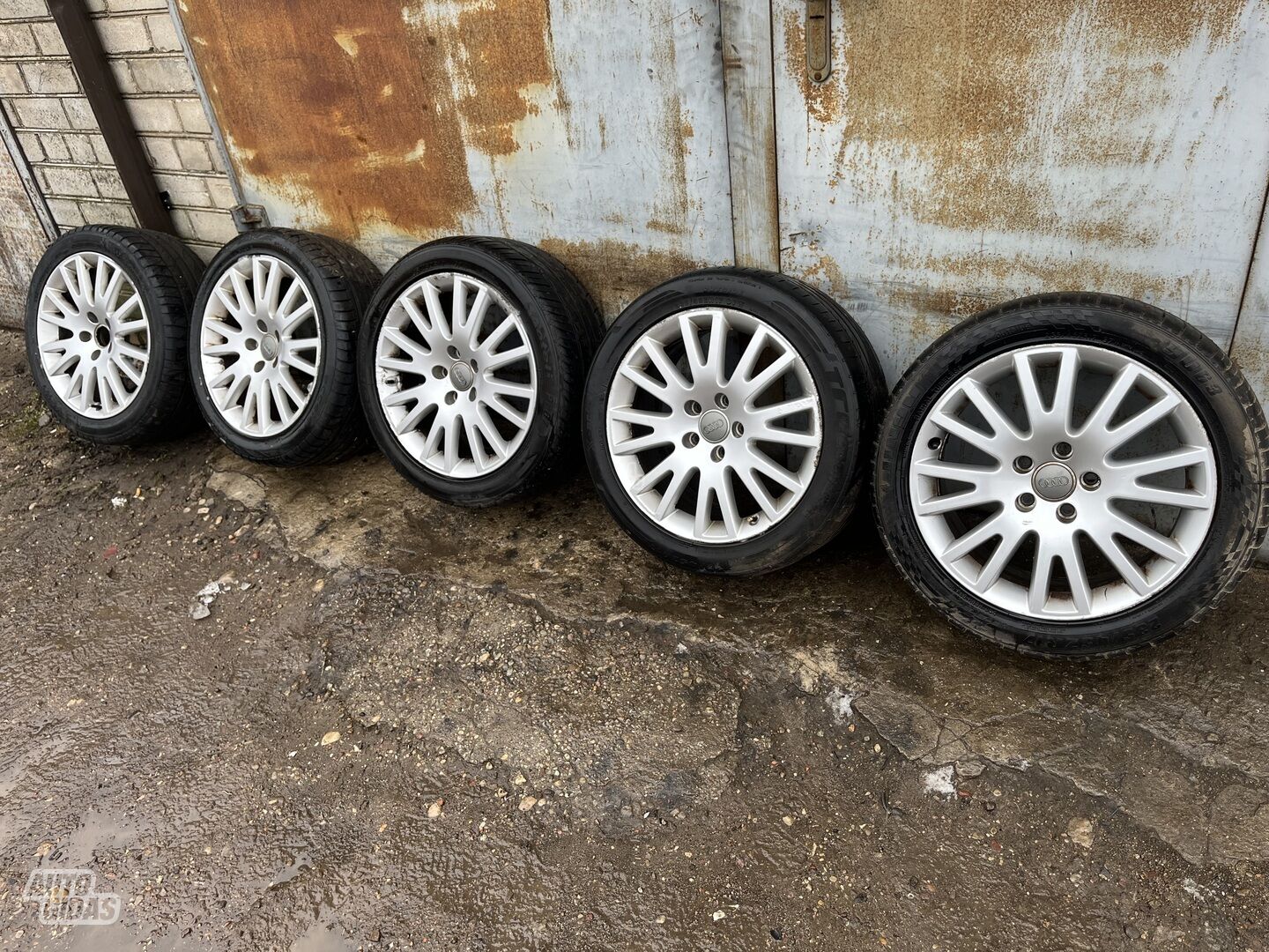 Light alloy R17 rims