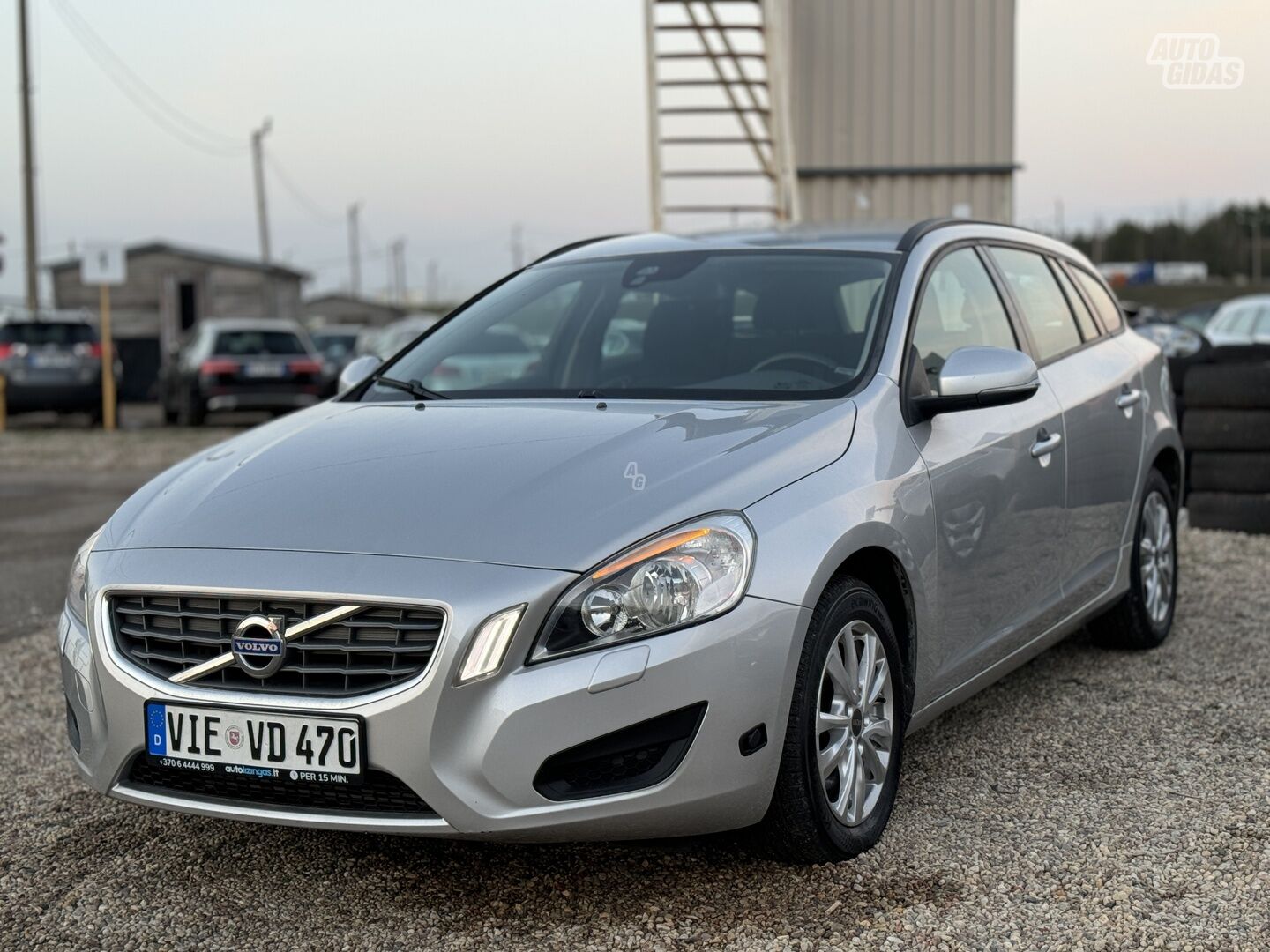 Volvo V60 2013 m Universalas