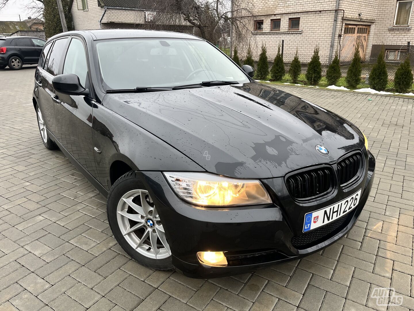 Bmw 320 2010 m Universalas