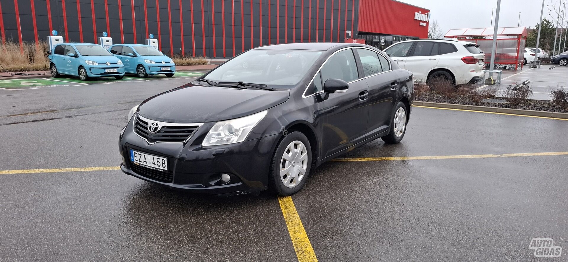 Toyota Avensis D4D 2011 г