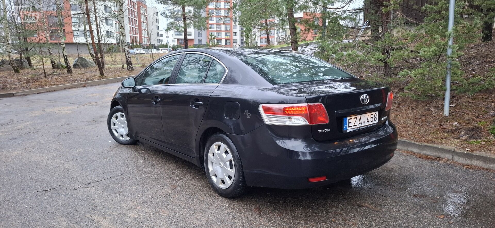 Toyota Avensis D4D 2011 y