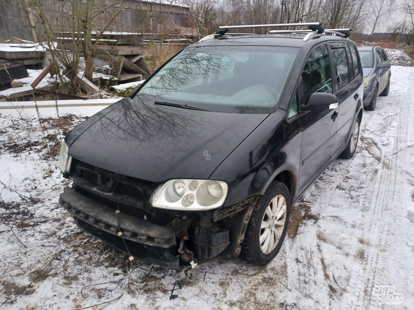 Volkswagen Touran 2004 m dalys