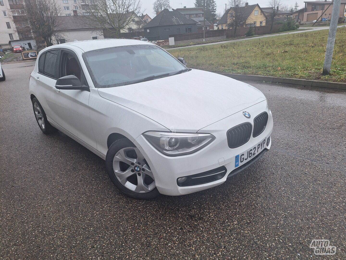 Bmw 116 F20 2012 m dalys