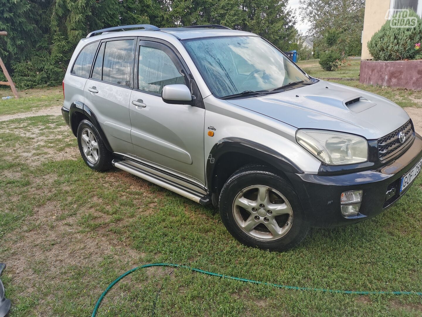 Toyota RAV4 2001 г Внедорожник / Кроссовер