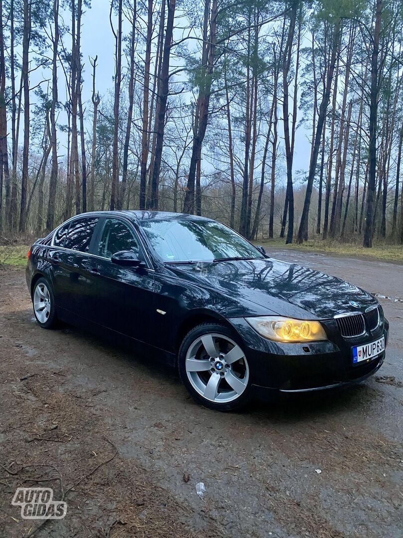 Bmw 325 2005 г Седан