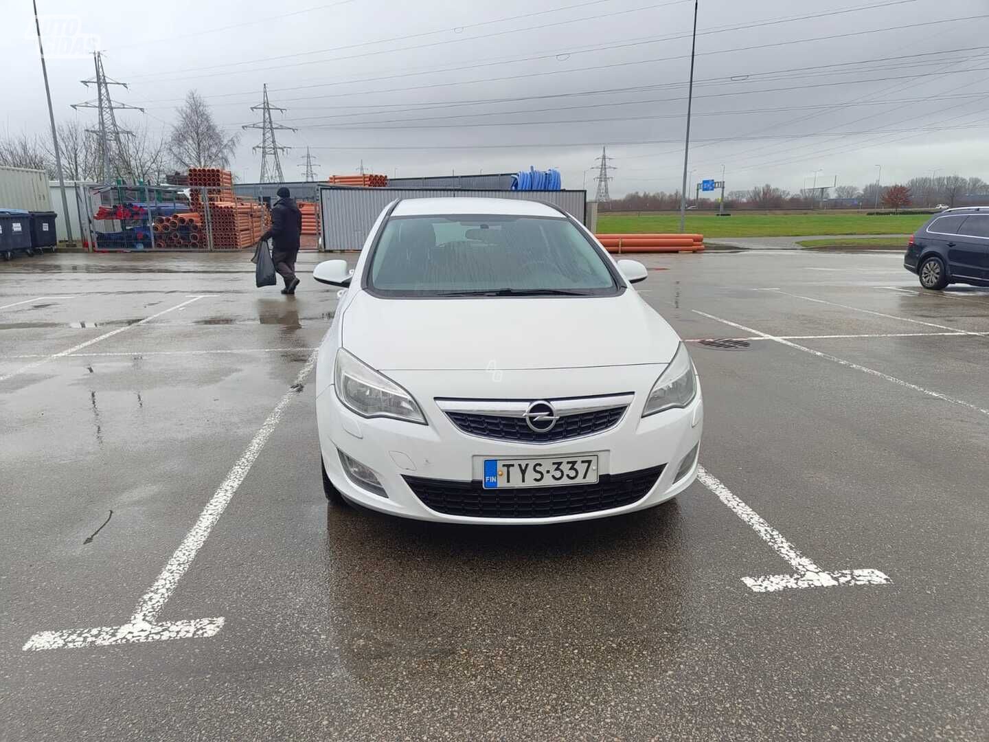 Opel Astra 2012 г Универсал