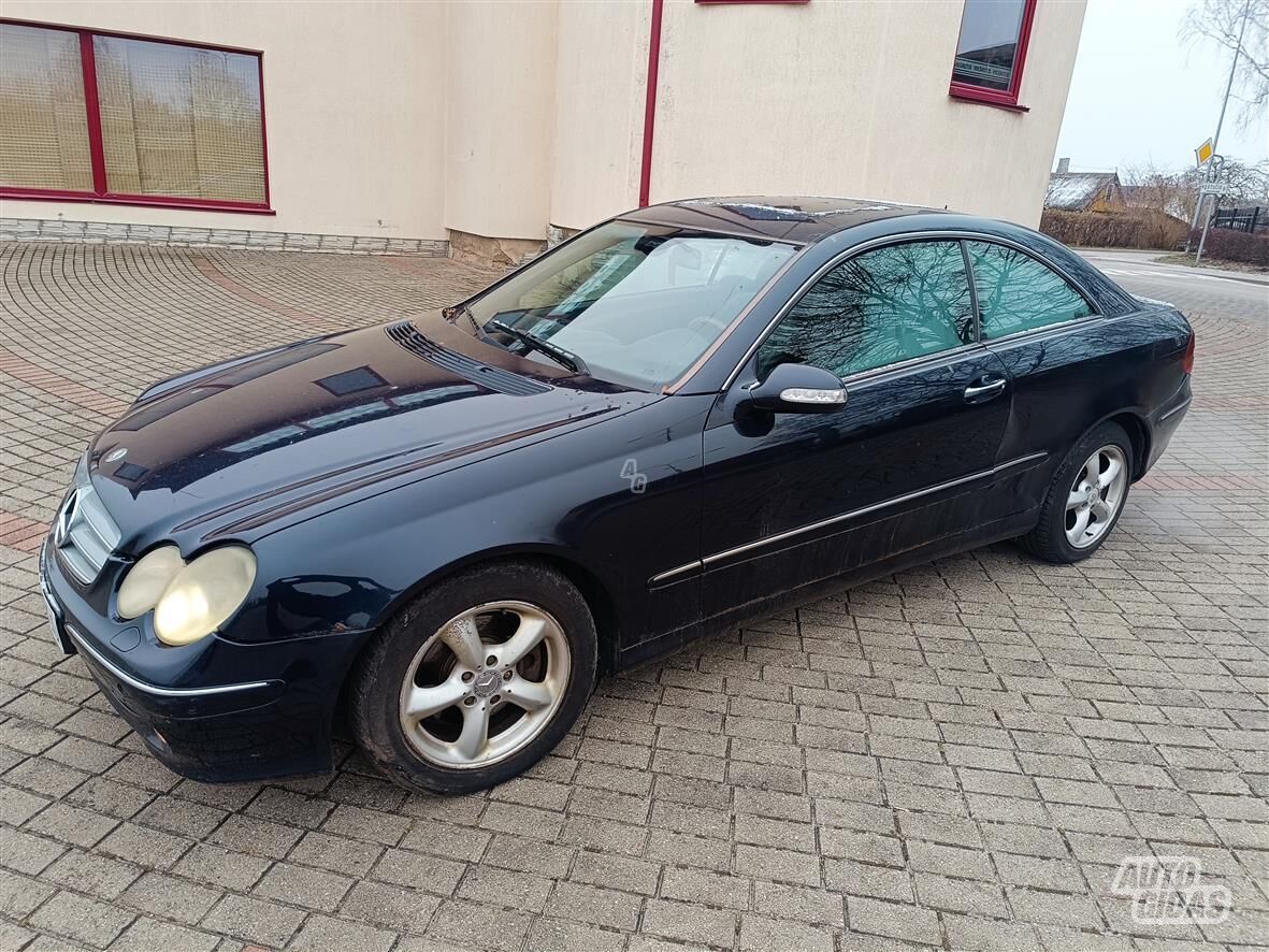 Mercedes-Benz C 270 2005 y Coupe