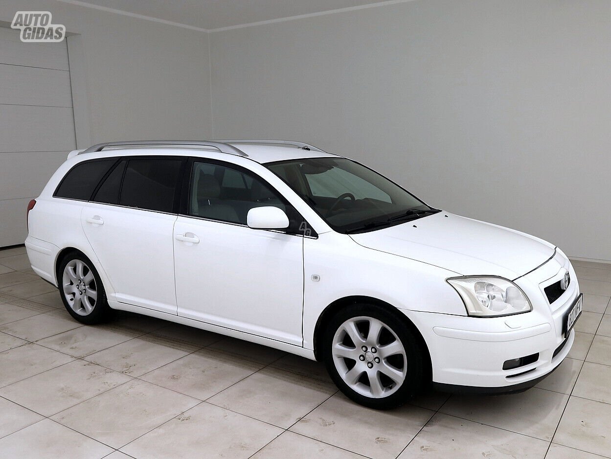 Toyota Avensis 2006 y Wagon