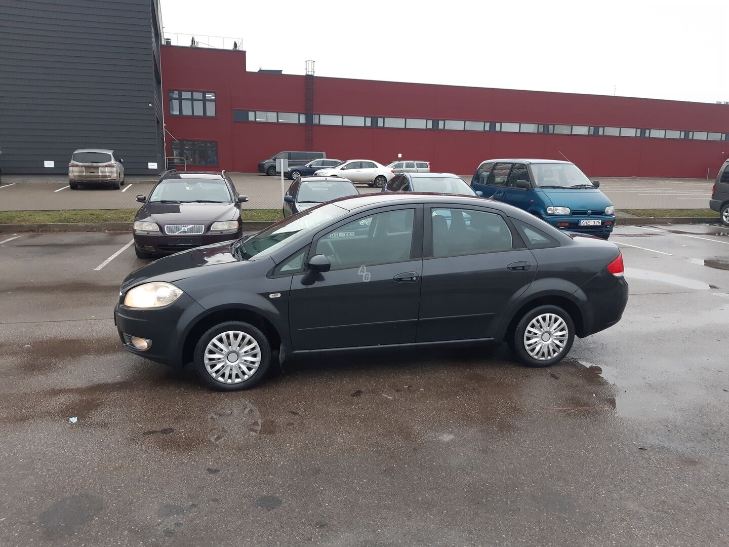 Fiat Linea 2009 y Sedan