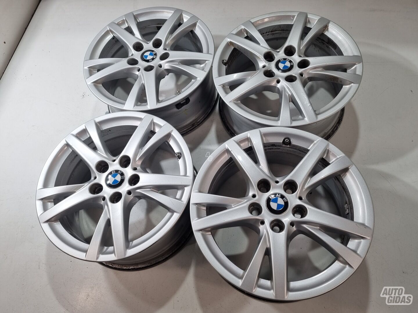 BMW F46, 2-os serijos 218 Active Tourer lengvojo lydinio R16 ratlankiai