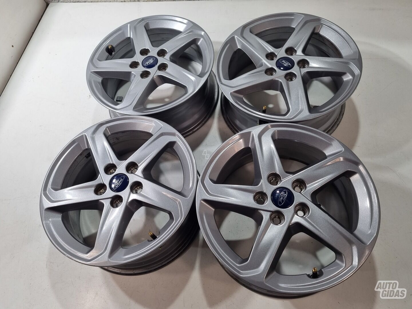 Ford R16 S-Max light alloy R16 rims