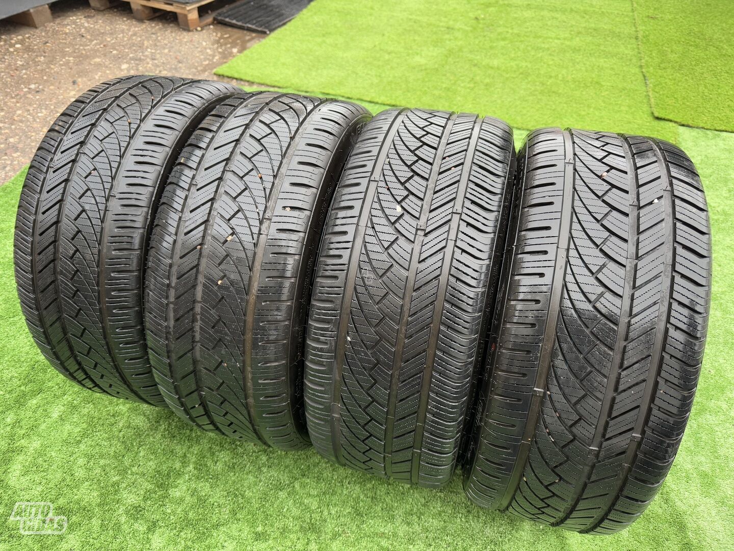 Syron Siunciam, 7-8mm 2023 R19 winter tyres passanger car