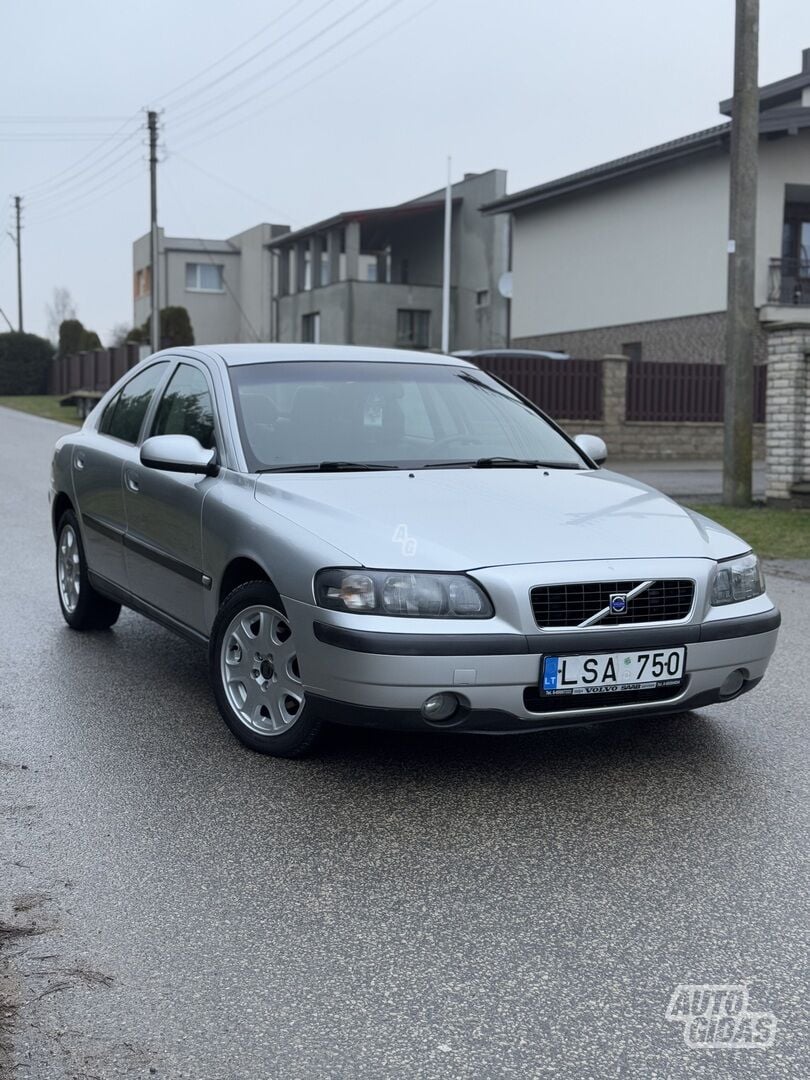 Volvo S60 2002 y Sedan