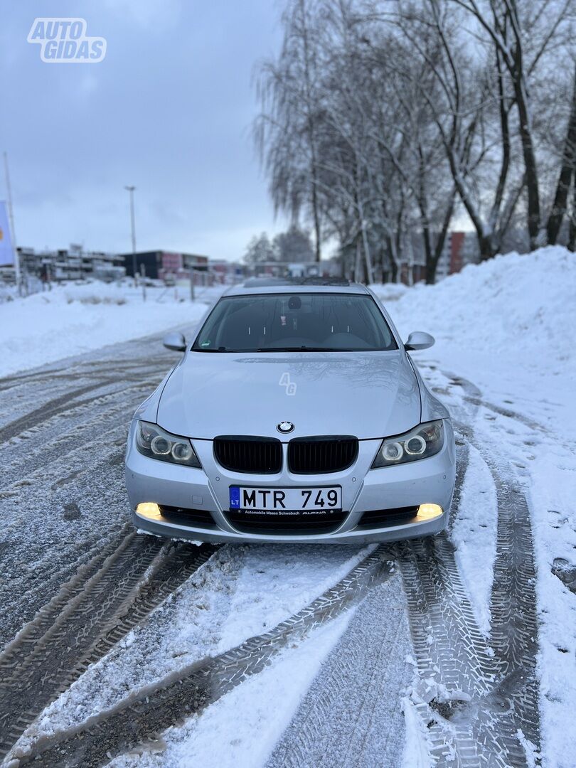 Bmw 320 2005 m Sedanas