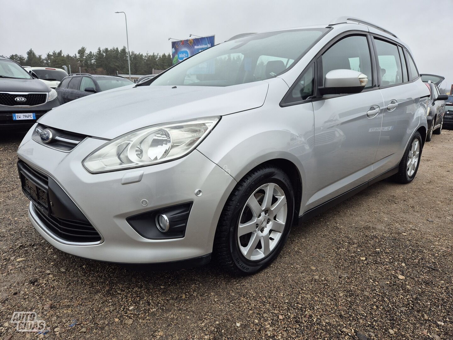 Ford Grand C-MAX 2011 y Van