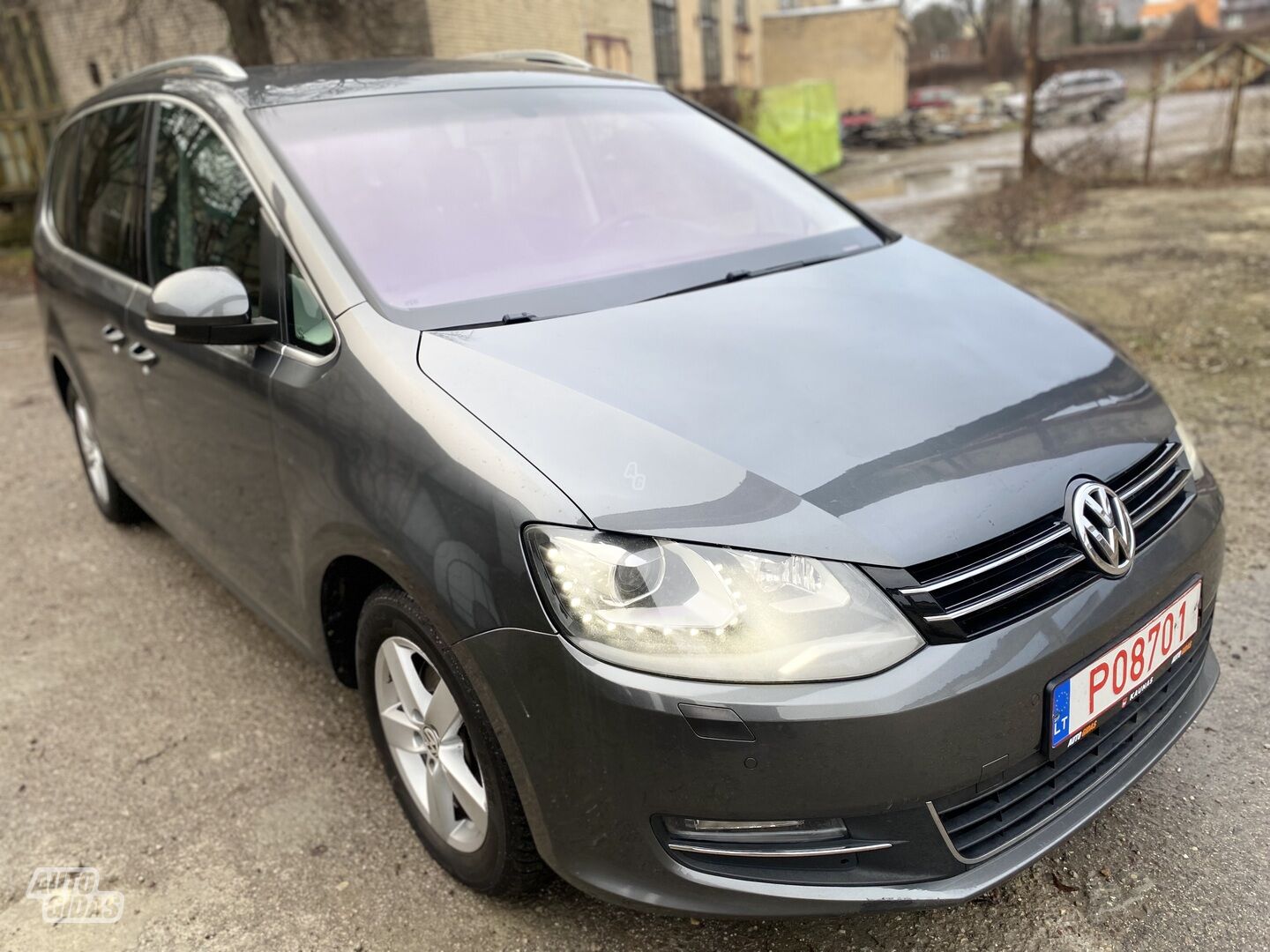 Volkswagen Sharan 2011 y Van