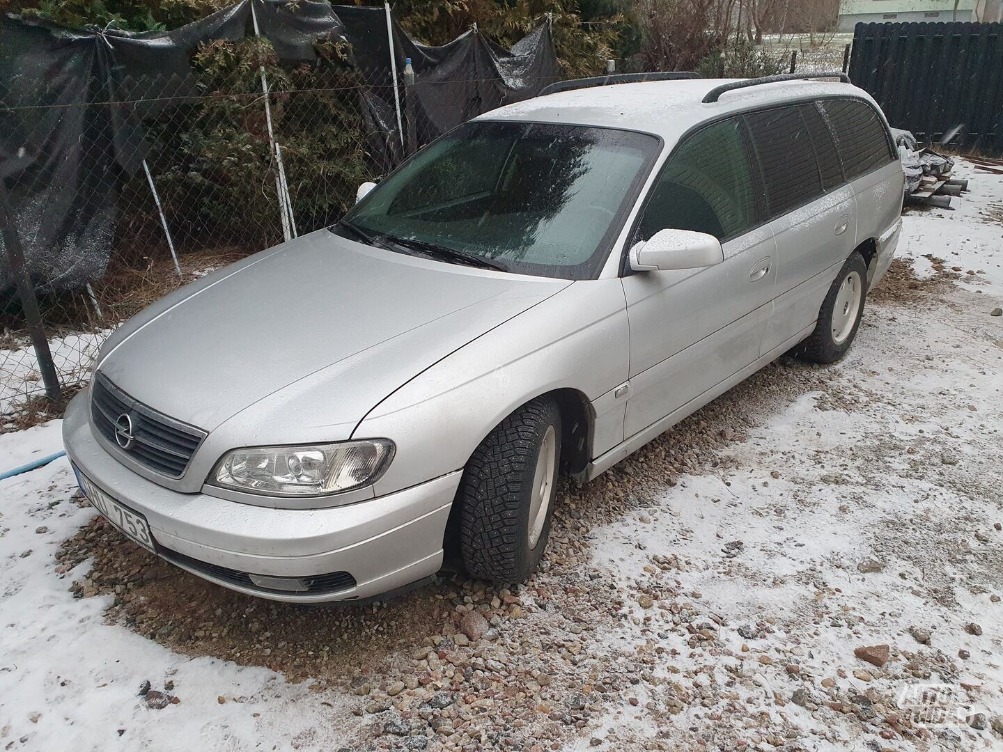 Opel Omega B 2003 m dalys