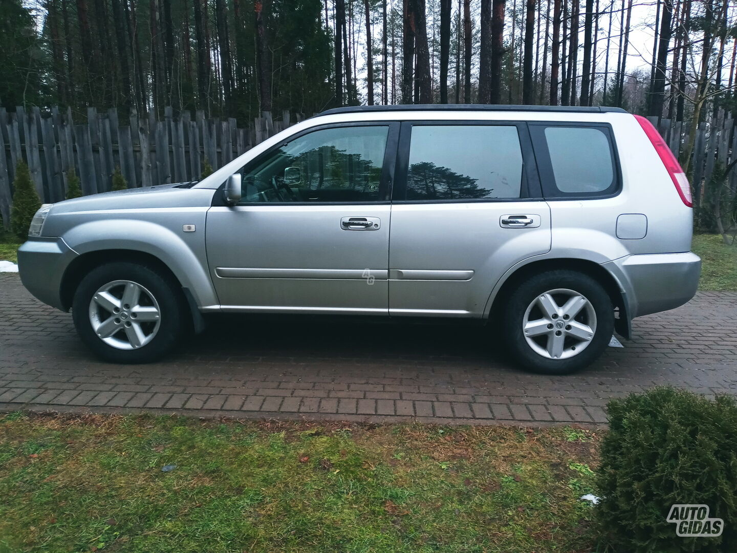 Nissan X-Trail 2004 m Visureigis / Krosoveris