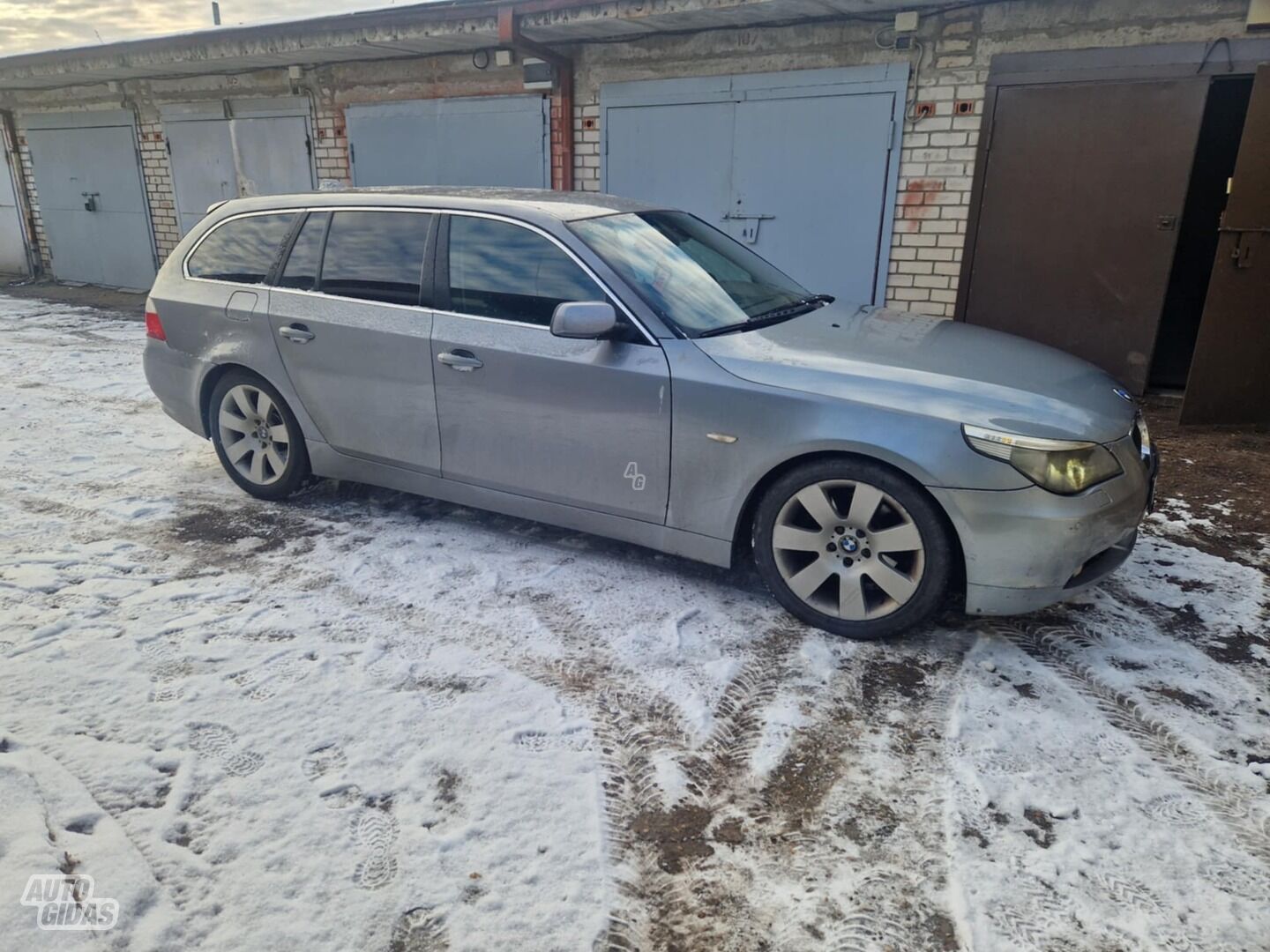 Bmw 530 2004 m Universalas