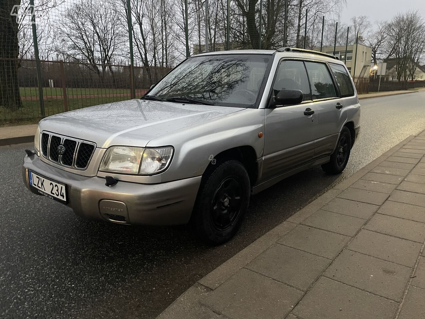 Subaru Forester 2000 г Внедорожник / Кроссовер