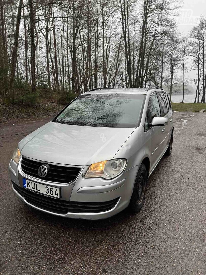 Volkswagen Touran 2007 г Минивэн