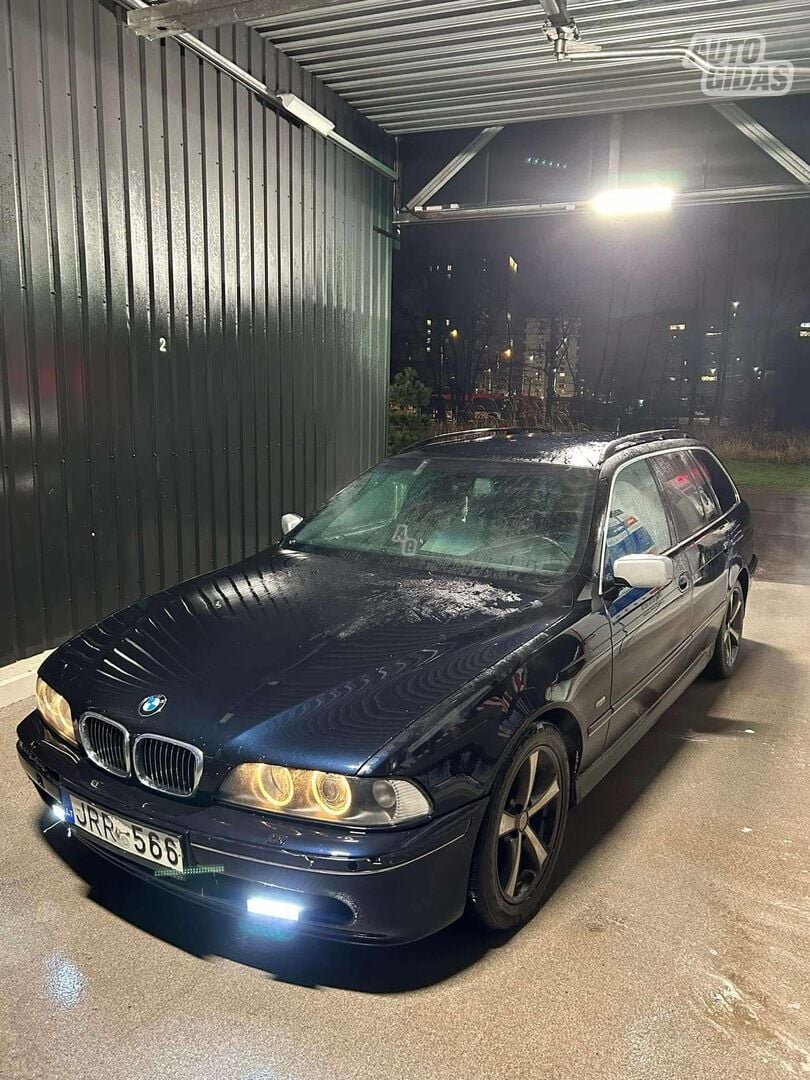 Bmw 530 2003 m Universalas