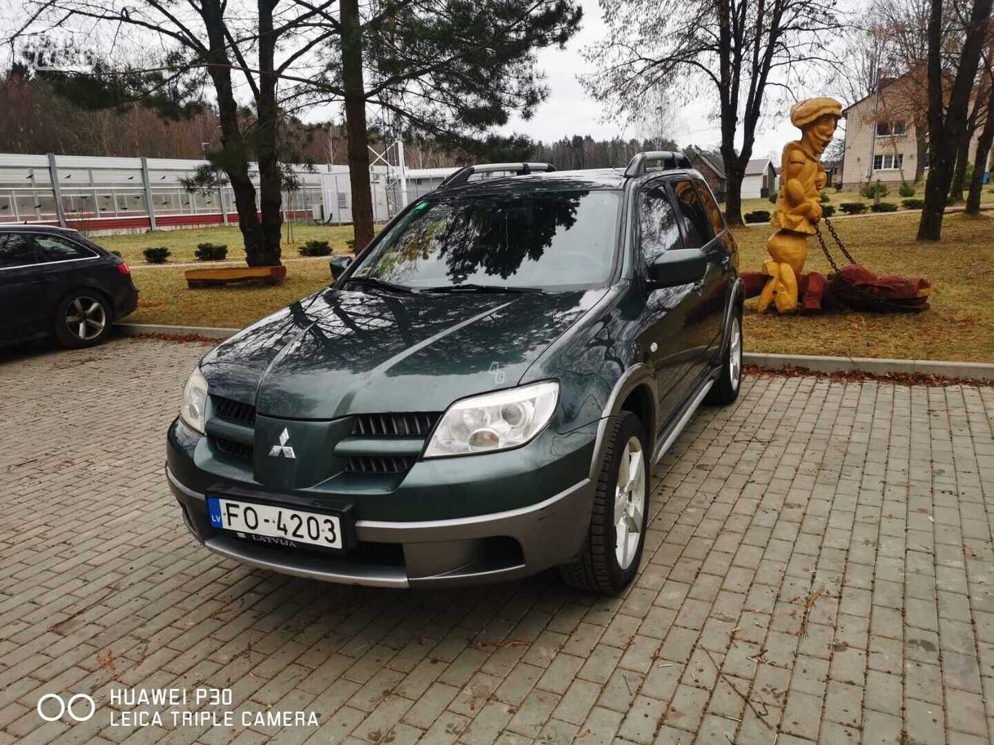 Mitsubishi Outlander 2005 m Visureigis / Krosoveris