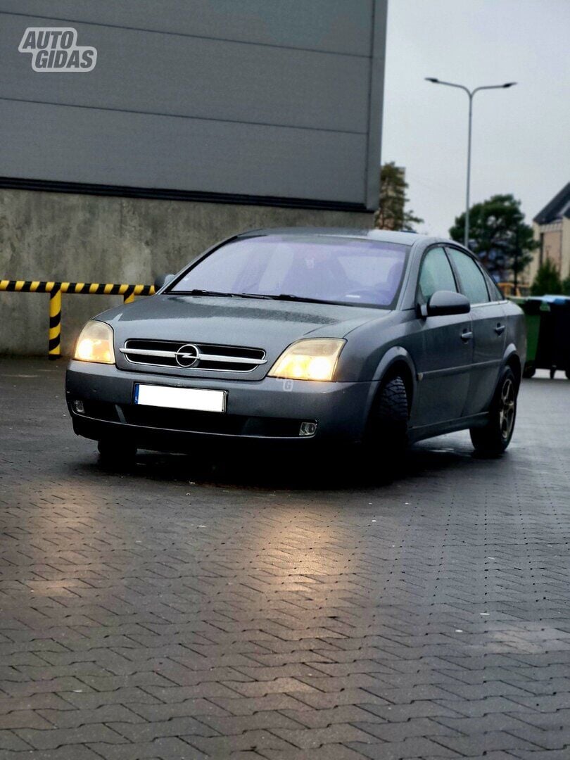 Opel Vectra 2005 г Хэтчбек