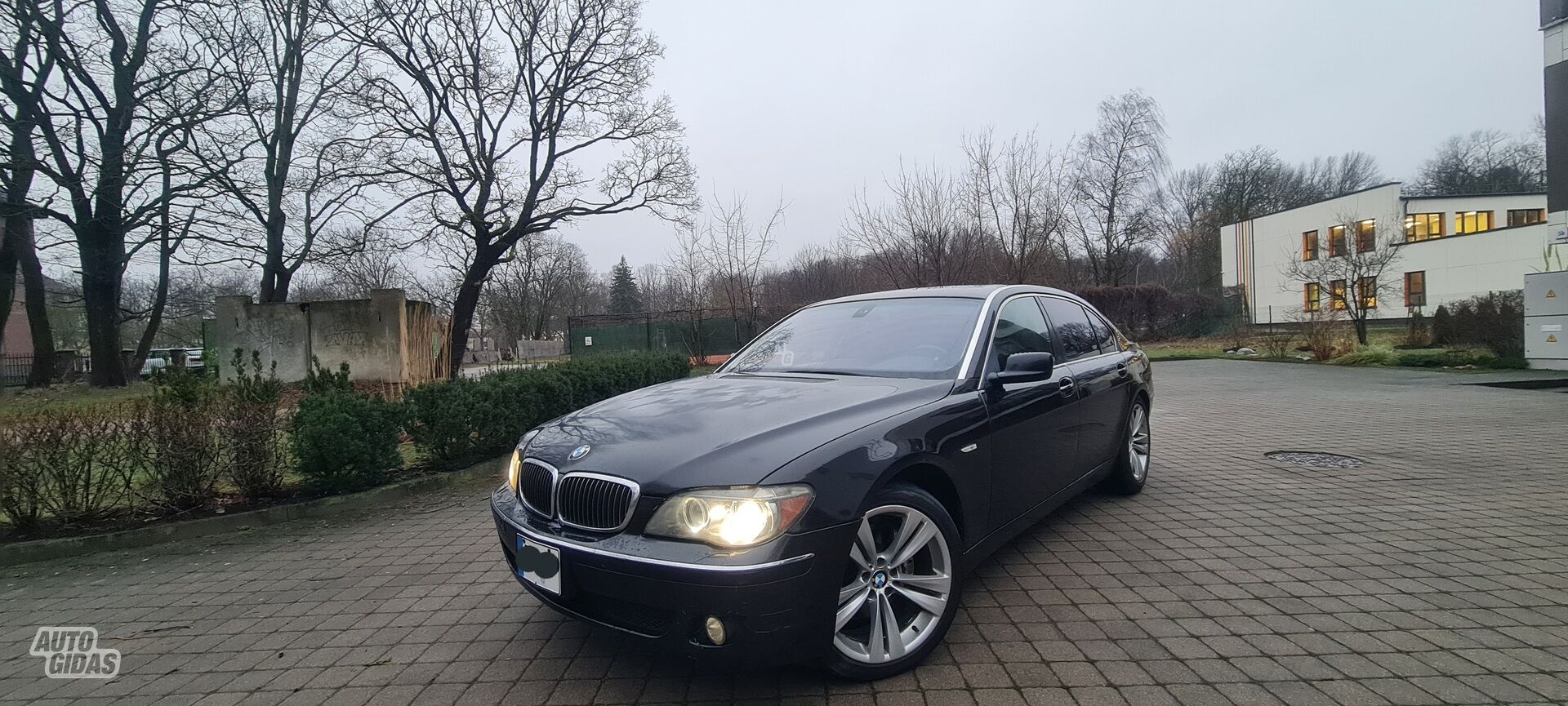 Bmw 750 2006 г Седан