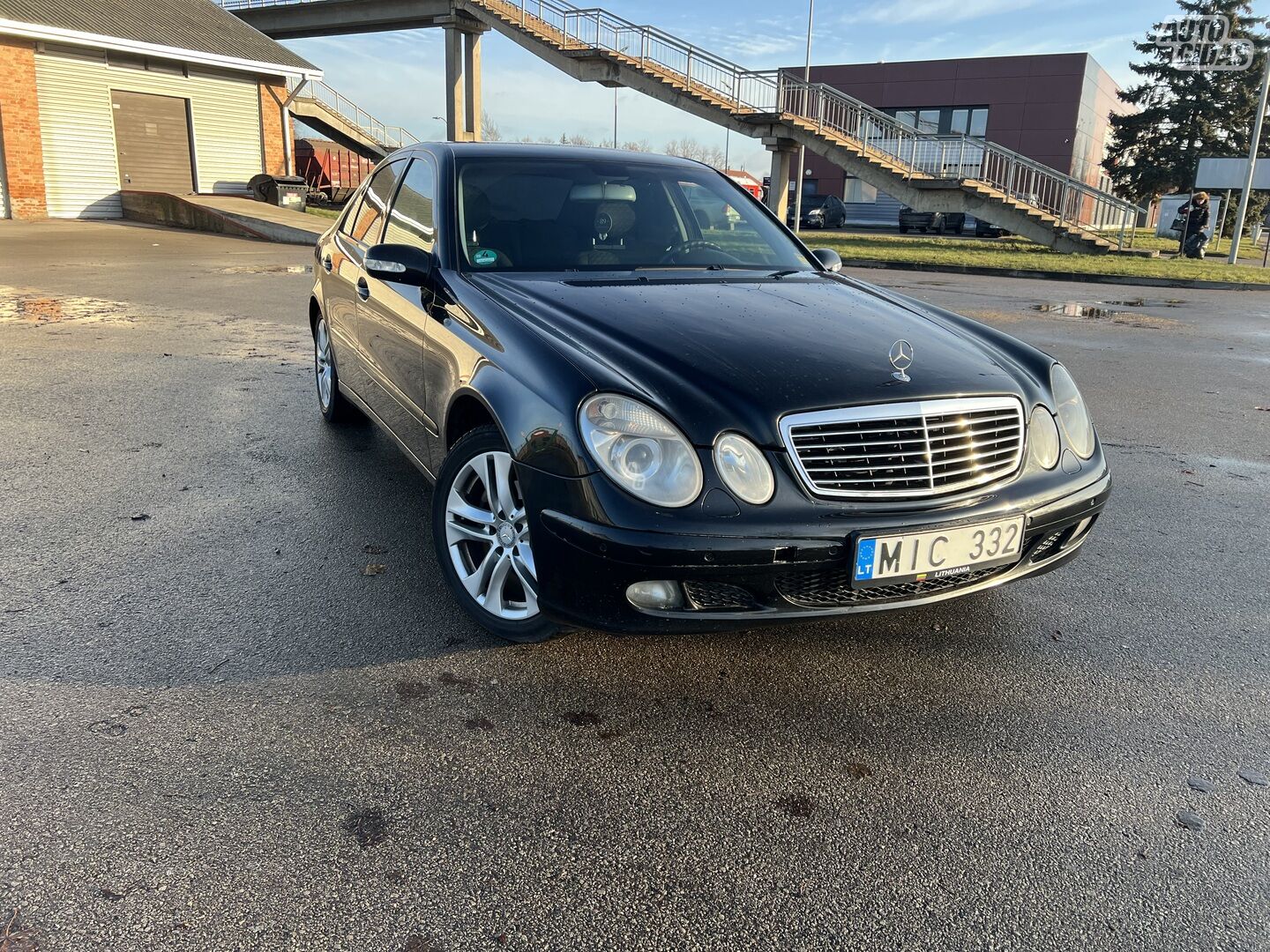 Mercedes-Benz E 320 2006 y Sedan