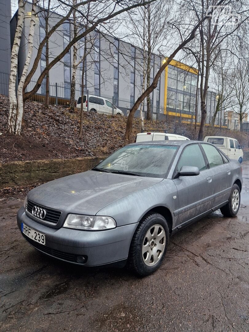 Audi A4 1995 y Sedan