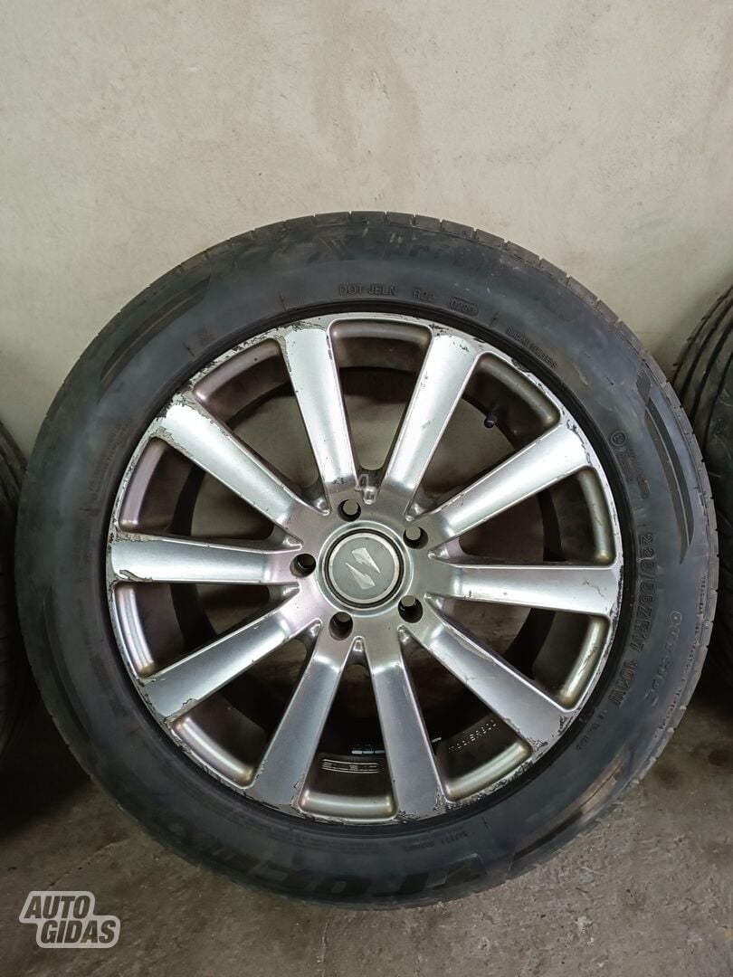 Light alloy R17 rims