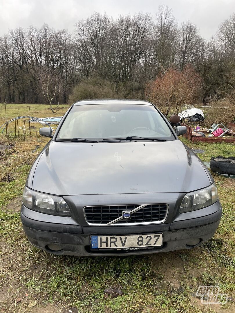 Volvo S60 2003 г Седан