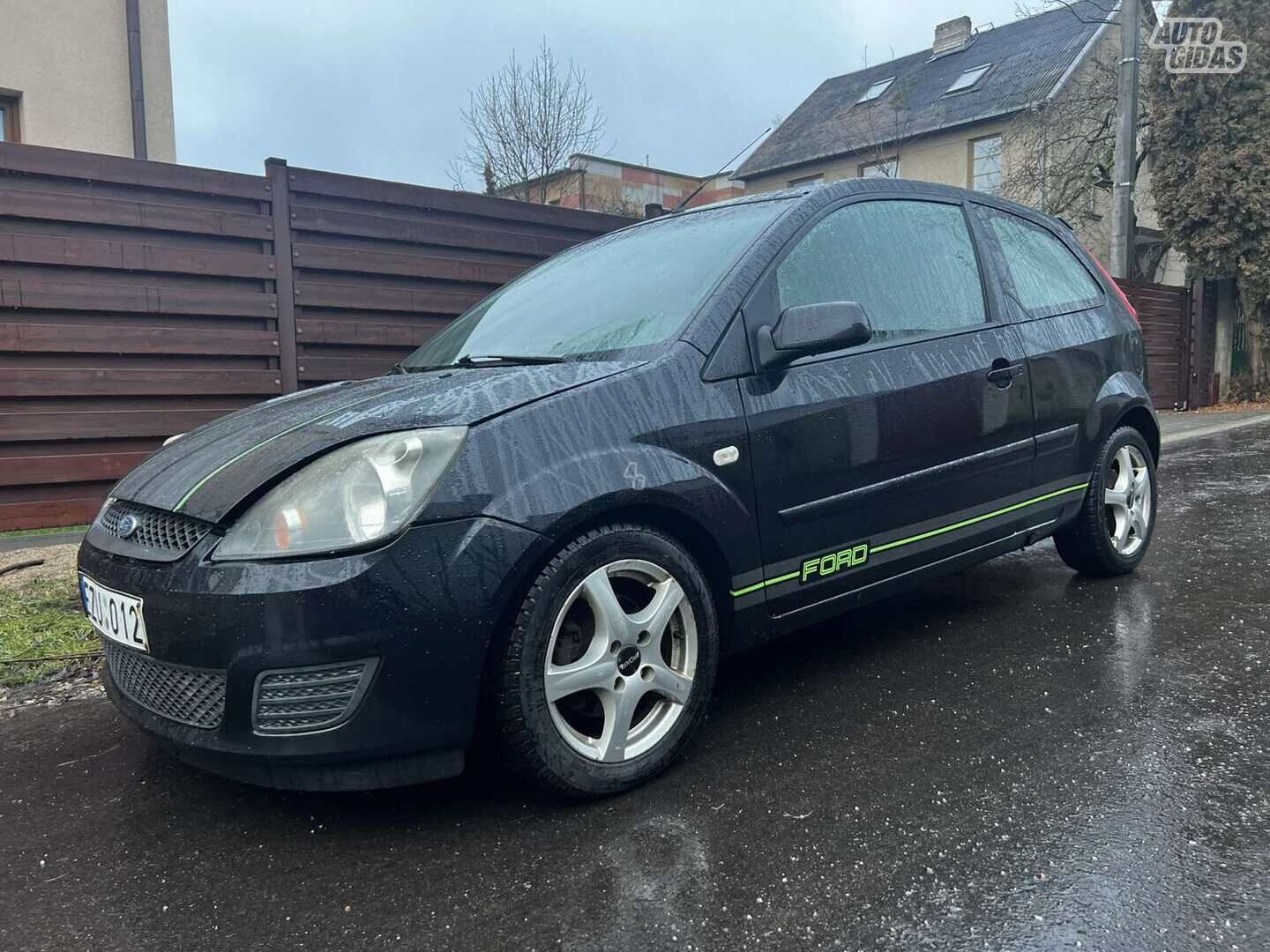 Ford Fiesta 2008 г Хэтчбек